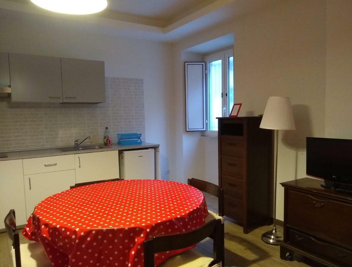 Re Di Appartement *